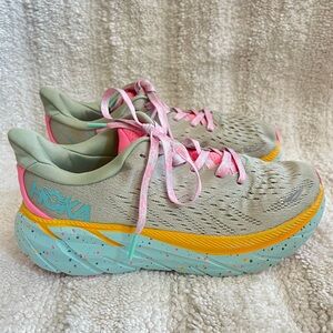 HOKA Clifton 8 - Sz 6.5B - Green, Yellow, Blue